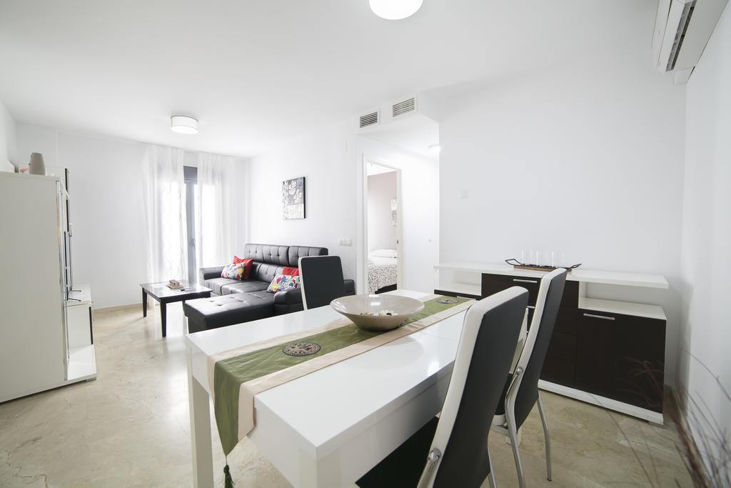 Apartamentos Salamanca Málaga Esterno foto