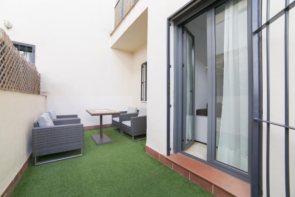 Apartamentos Salamanca Málaga Esterno foto